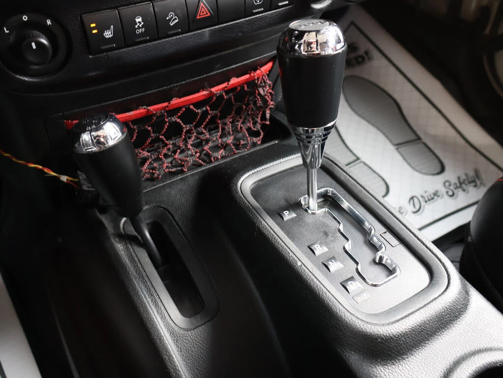 Jeep Wrangler JK Unlimited Rubicon 4WD* , снимка 8 - Автомобили и джипове - 54150765