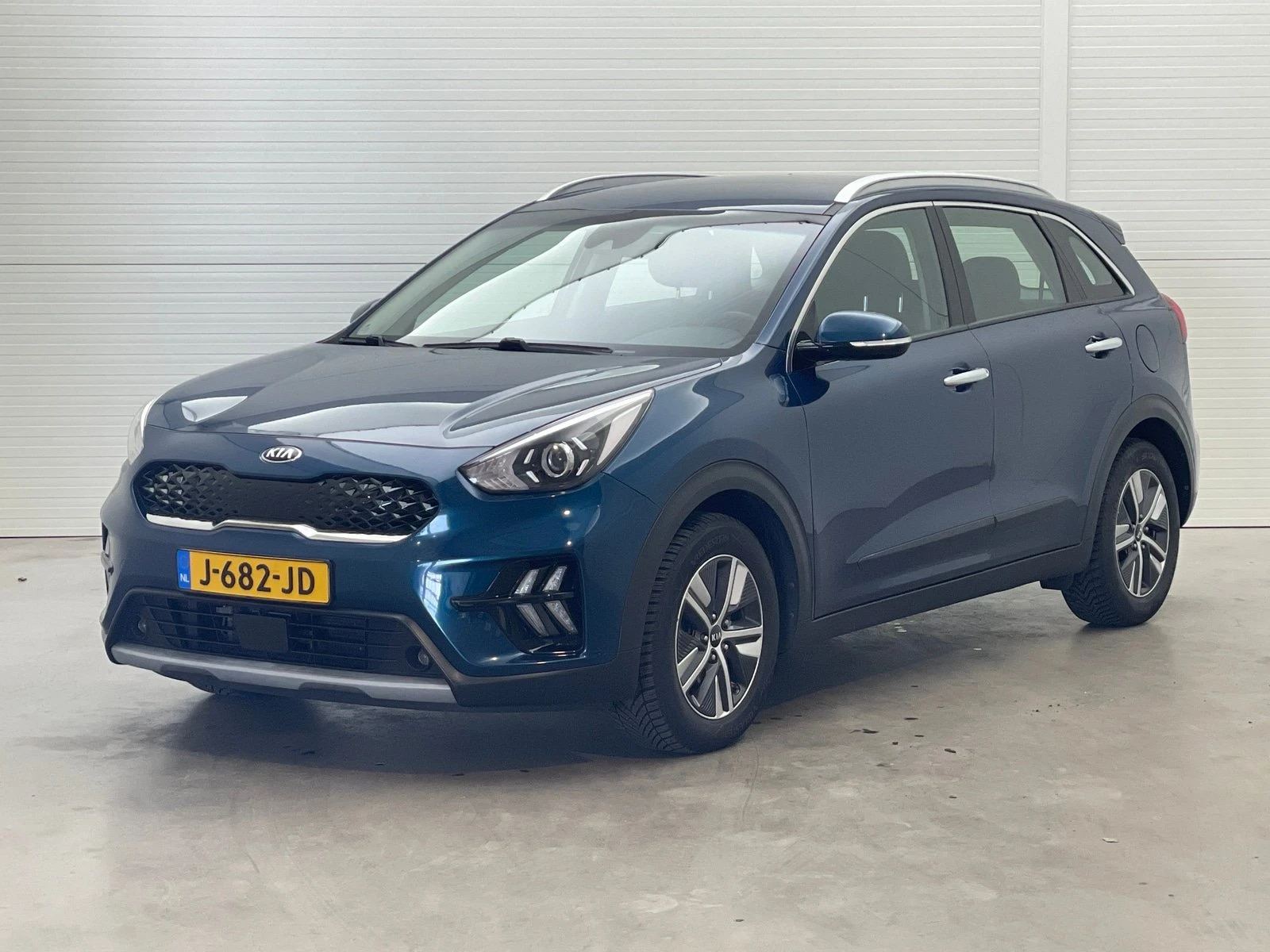 Kia Niro  1.6 GDI DynamicLine , снимка 4 - Автомобили и джипове - 54123902