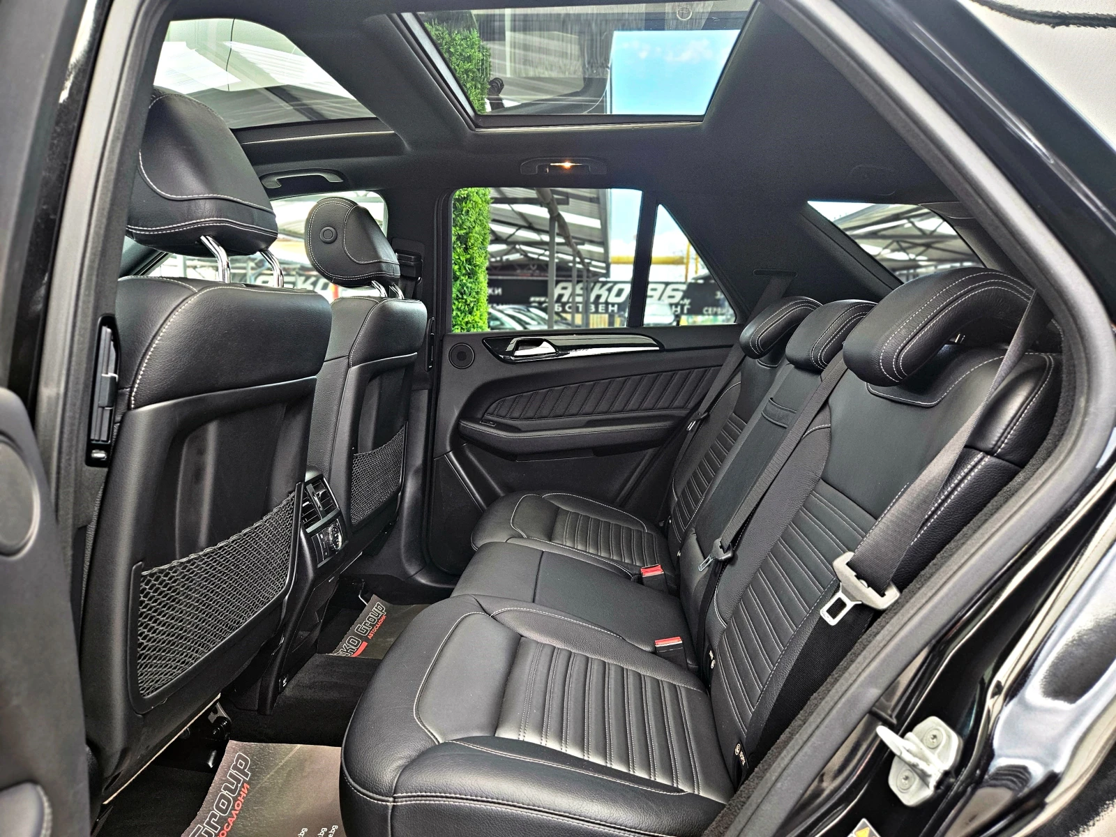 Mercedes-Benz GLE 350 AMG/PANO/DISTR/360CAMERA/ВАККУМ/ПОДГРЕВ/HARMAN/LIZ, снимка 16 - Автомобили и джипове - 54147184