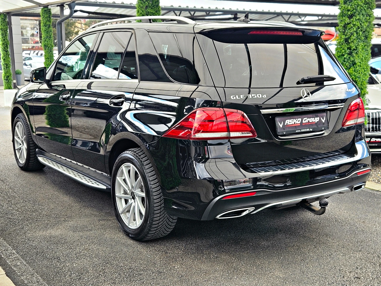 Mercedes-Benz GLE 350 AMG/PANO/DISTR/360CAMERA/ВАККУМ/ПОДГРЕВ/HARMAN/LIZ, снимка 7 - Автомобили и джипове - 54147184