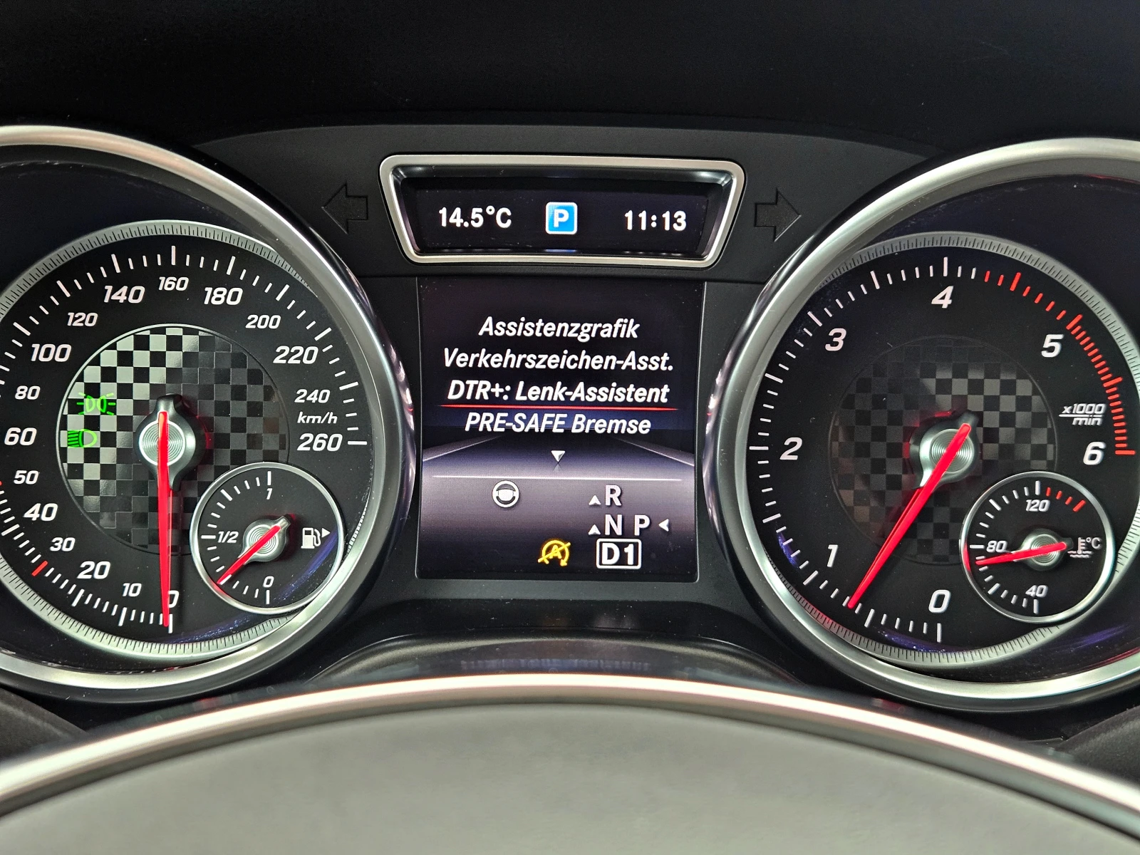 Mercedes-Benz GLE 350 AMG/PANO/DISTR/360CAMERA/ВАККУМ/ПОДГРЕВ/HARMAN/LIZ, снимка 10 - Автомобили и джипове - 54147184