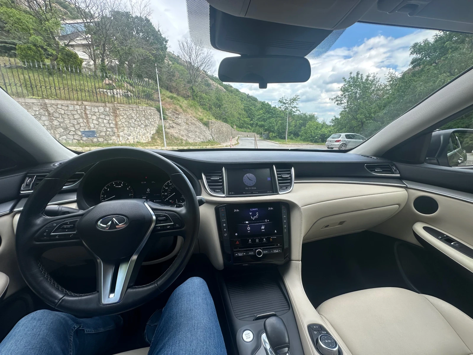 Infiniti QX50, снимка 9 - Автомобили и джипове - 54632358