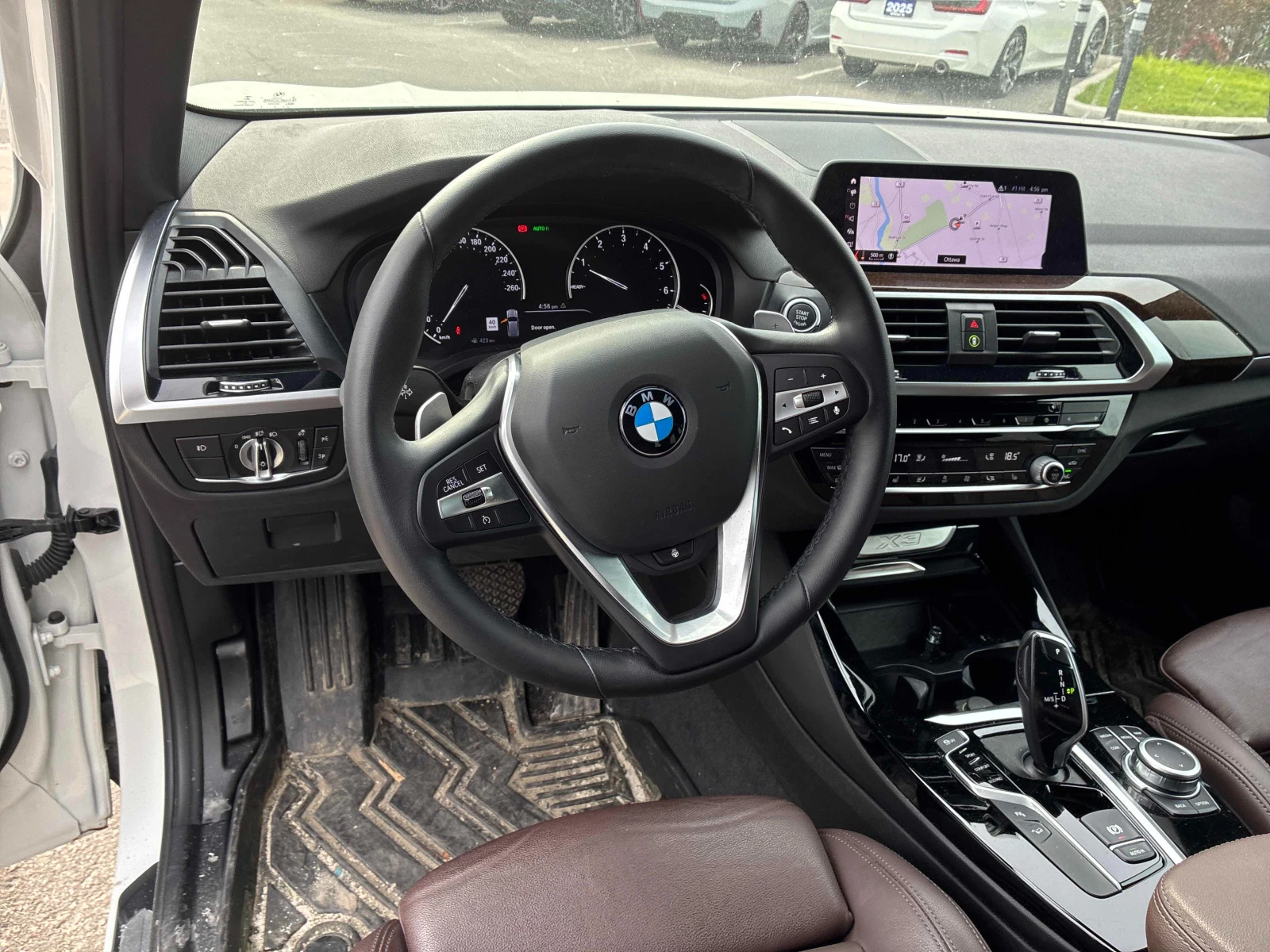 BMW X3 xDrive30i * Keyless * CARFAX * АВТО КРЕДИТ * , снимка 12 - Автомобили и джипове - 54796532