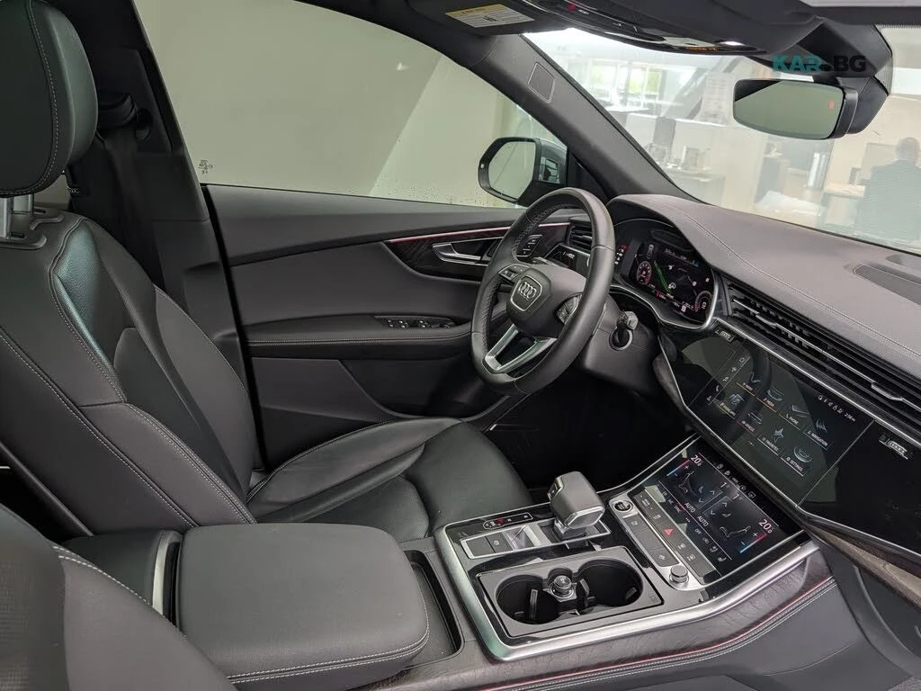 Audi Q8 Matrix * АвтоКредит * (ЦЕНА ДО БГ), снимка 9 - Автомобили и джипове - 55180118