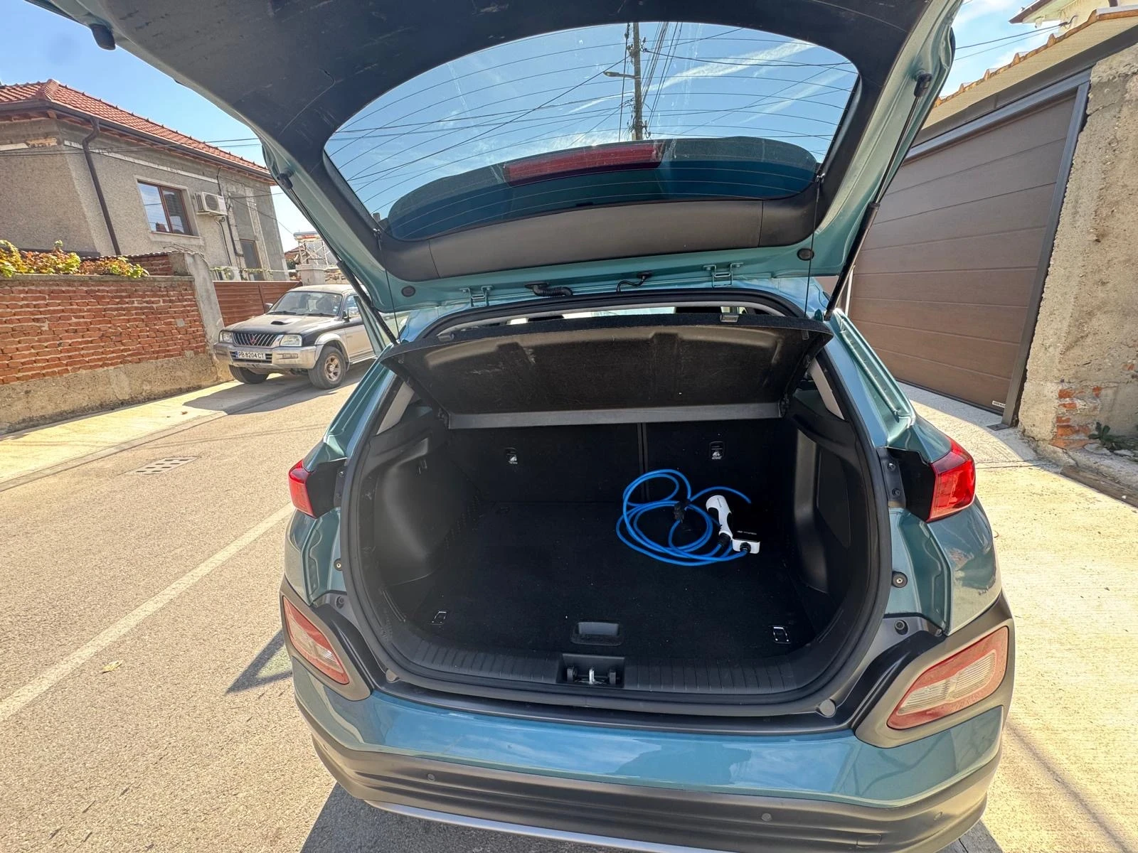 Hyundai Kona, снимка 8 - Автомобили и джипове - 56447061
