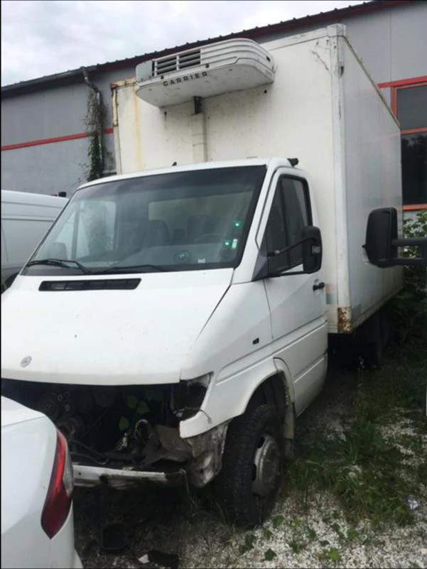 Mercedes-Benz Sprinter АВТОЧАСТИ, снимка 13 - Бусове и автобуси - 47131326