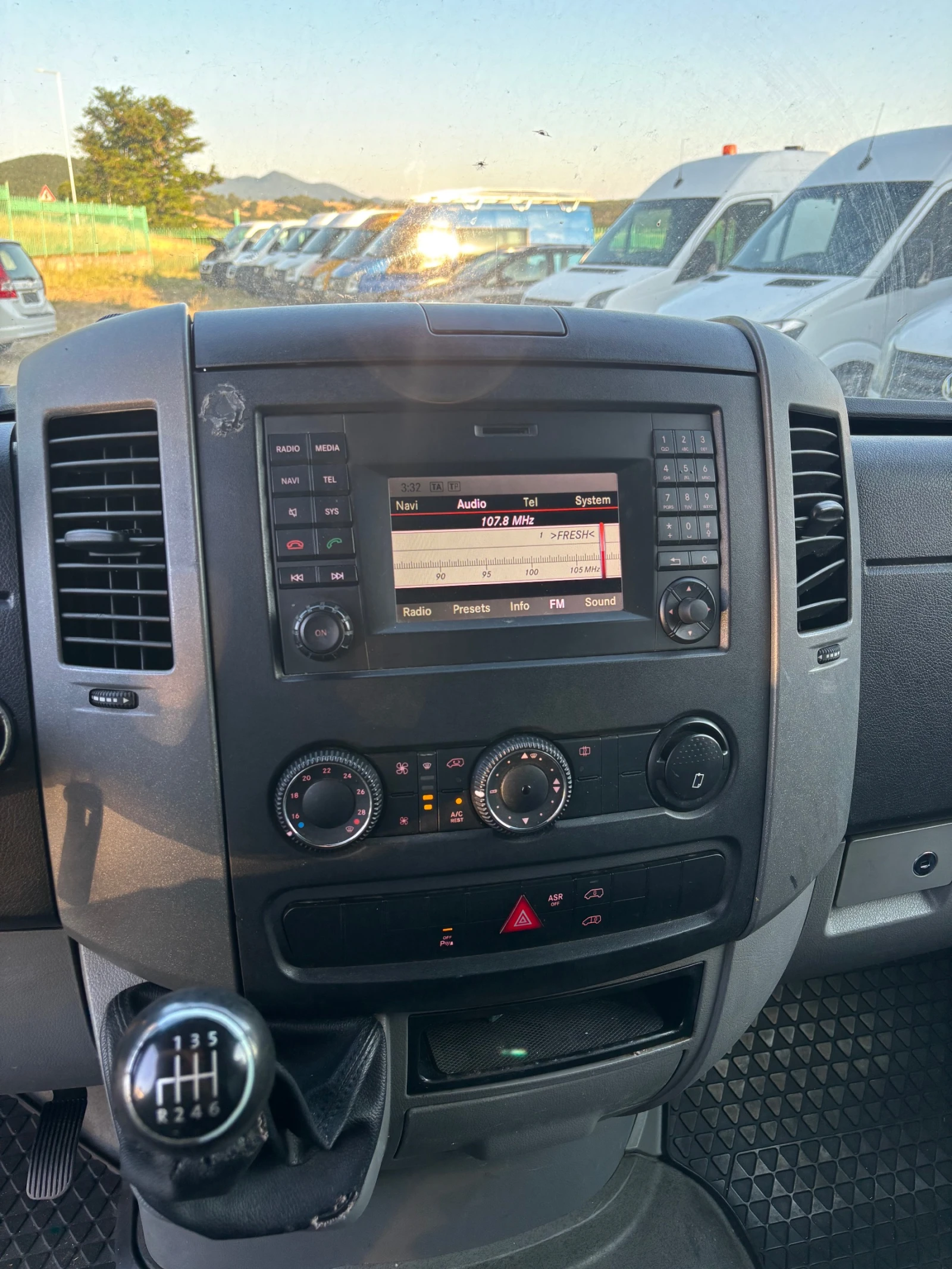 VW Crafter MAXI KLIMA NAVI - изображение 10