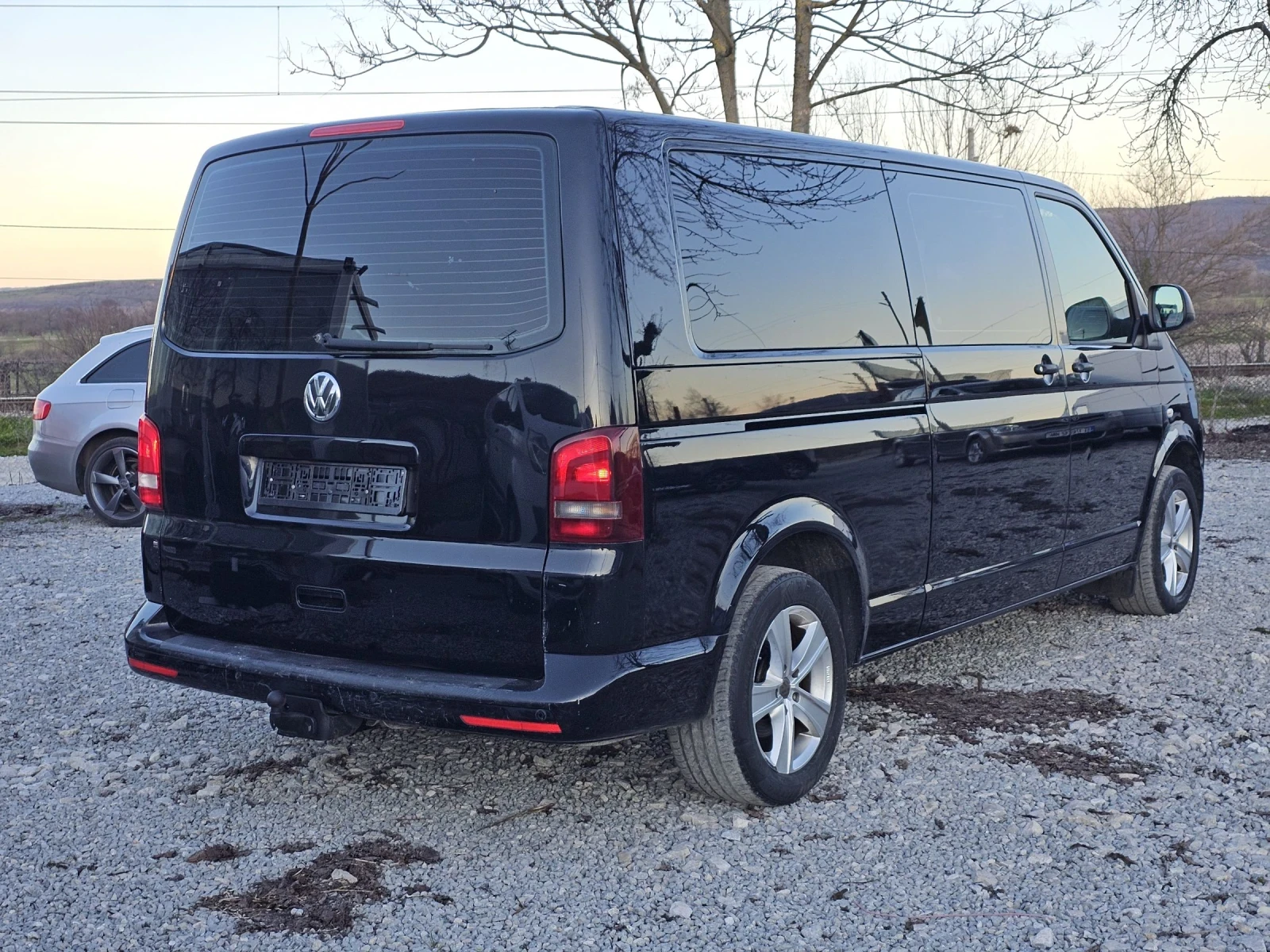 VW Transporter 2.0TDi/140k/Дълга база/ТОП, снимка 6 - Бусове и автобуси - 53787112