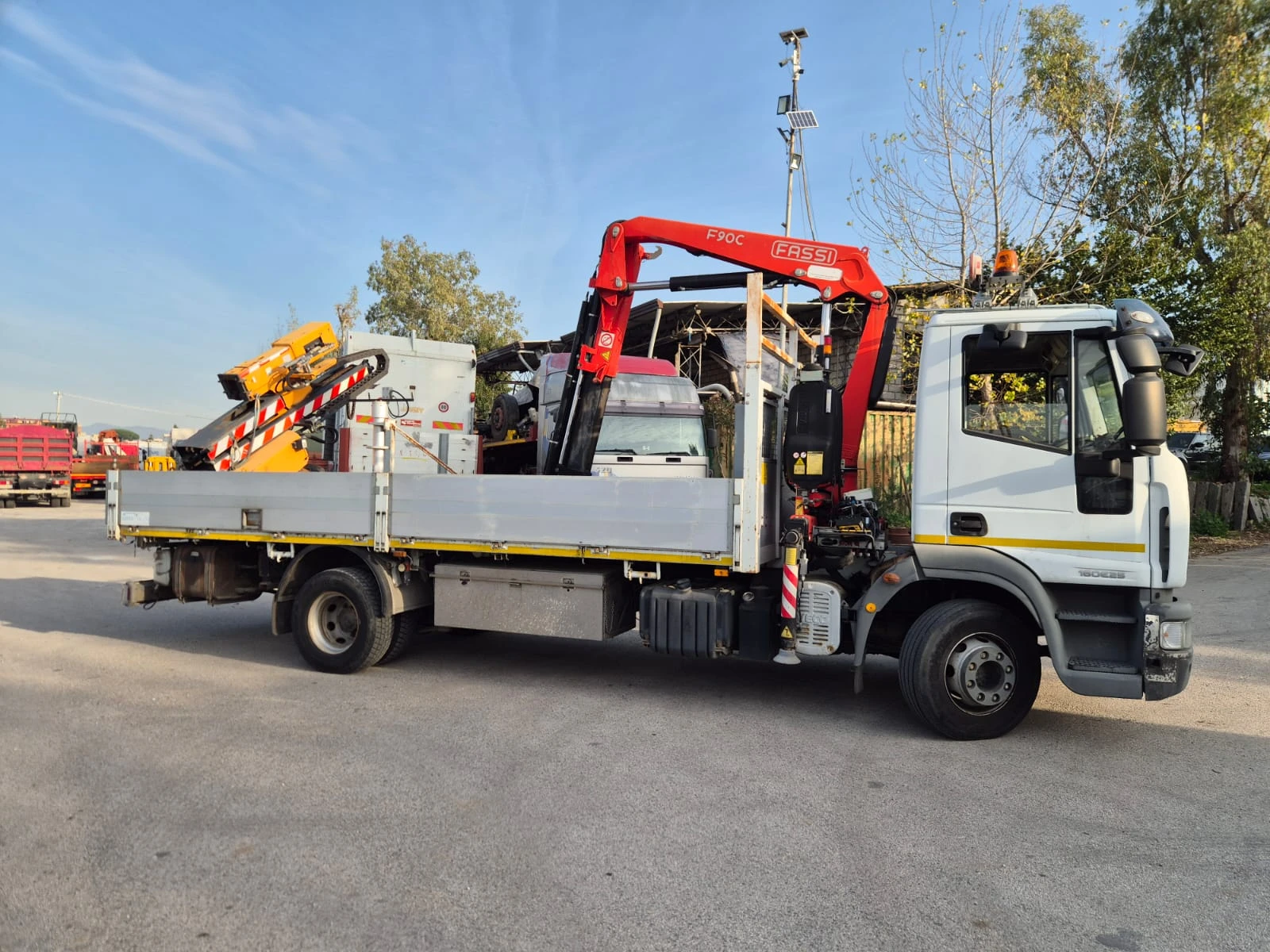 Iveco Eurocargo 160E25-FASSI F90-ORTECO - изображение 2