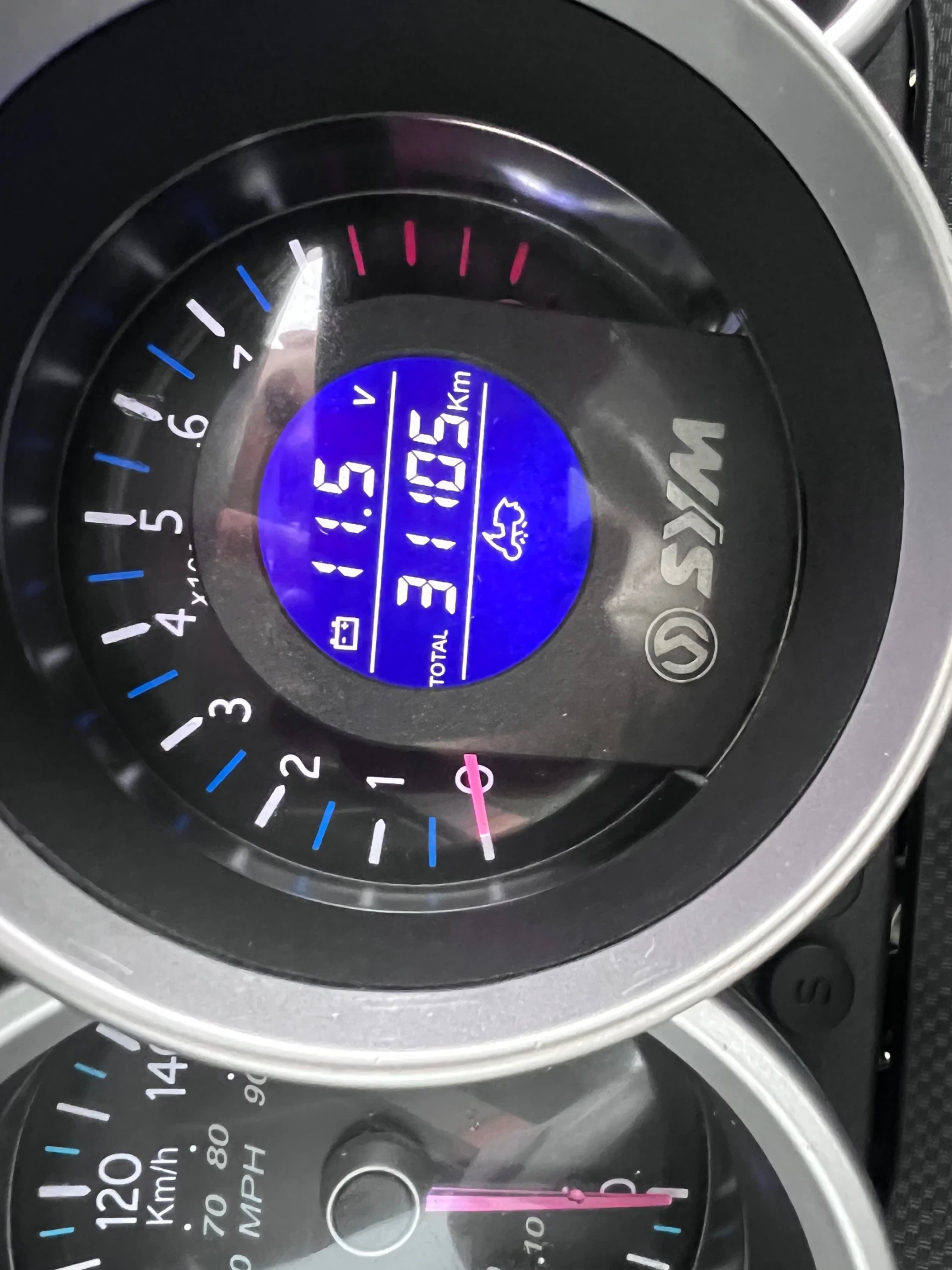 Sym GTS Joymax 300 i, снимка 9 - Мотоциклети и мототехника - 54067596