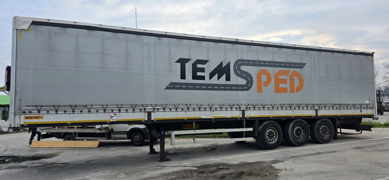  Wielton | Mobile.bg   1