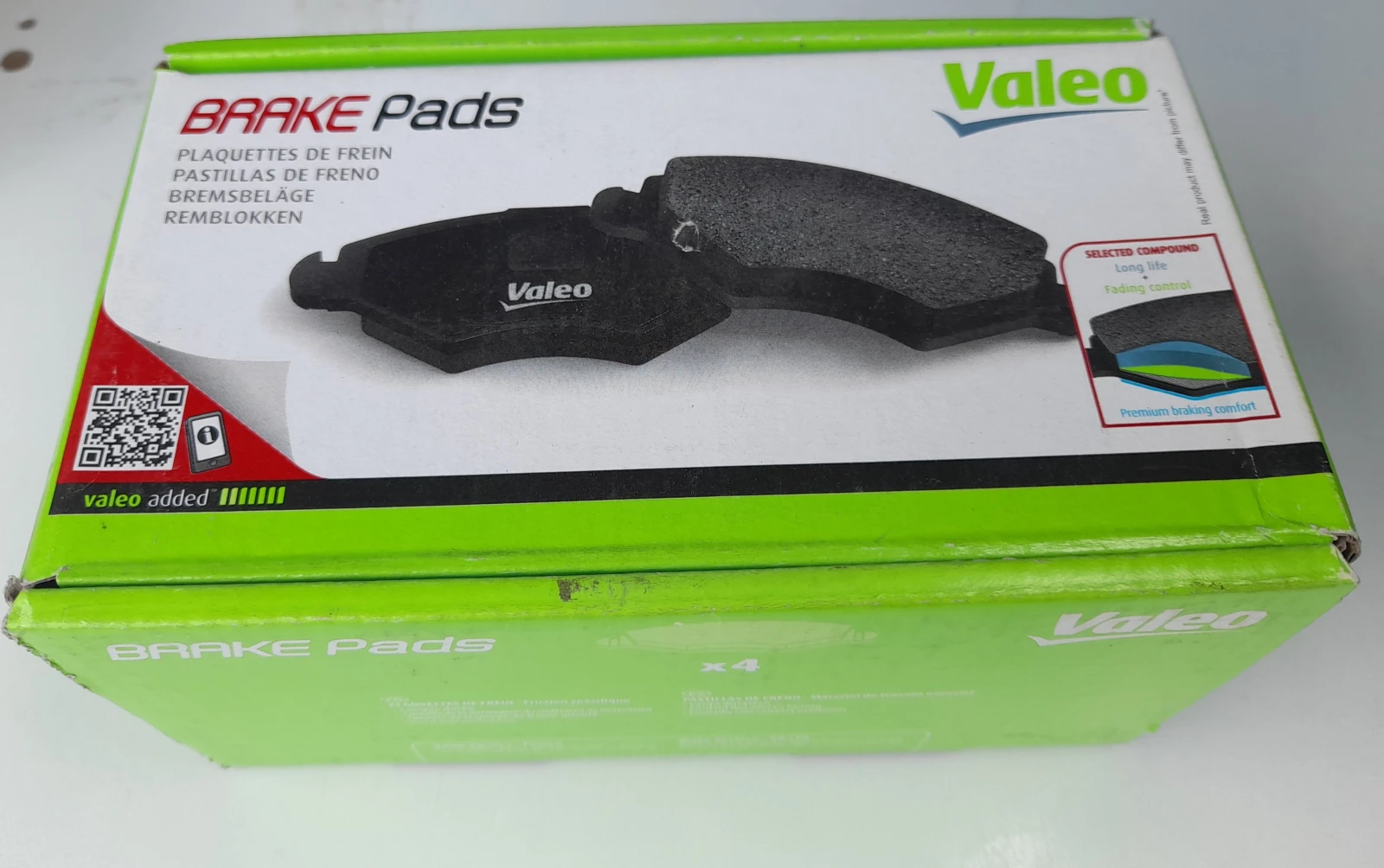 VALEO Накладки ЗАДНИ BMW E90/E60/F15/F16