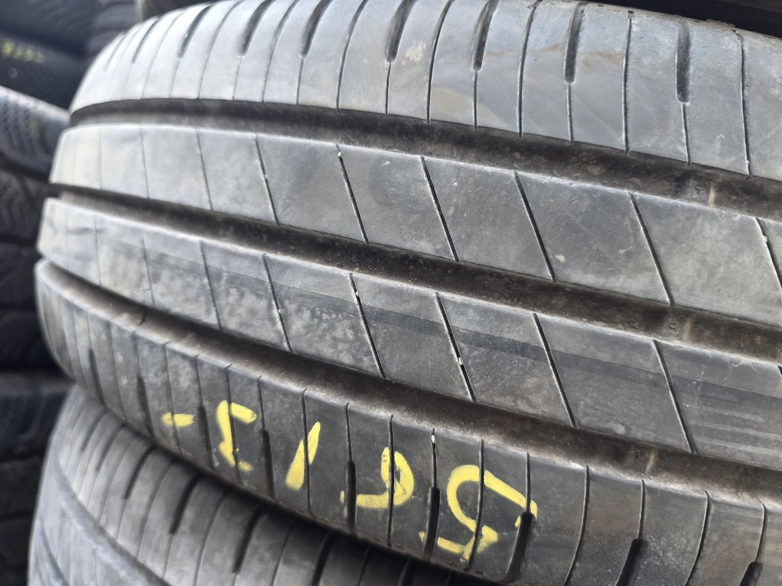Гуми Летни 175/65R14, снимка 2 - Гуми и джанти - 56731020