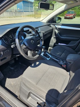 Skoda Octavia 1.6 , снимка 8