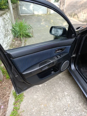 Mazda 3 1.6 facelift, снимка 13