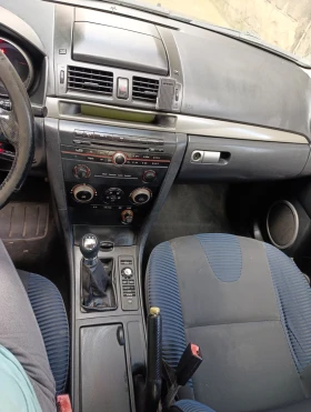 Mazda 3 1.6 facelift, снимка 16