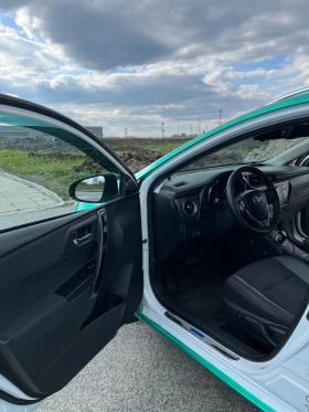 Обява за продажба на Toyota Auris TOURING SPORTS 1.8 HYBRID ~23 500 лв. - изображение 6
