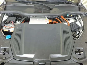 Audi SQ8 * E-TRON * HUD* 2 КЛЮЧА* CARFAX *  - 51500 € - 44735712 16