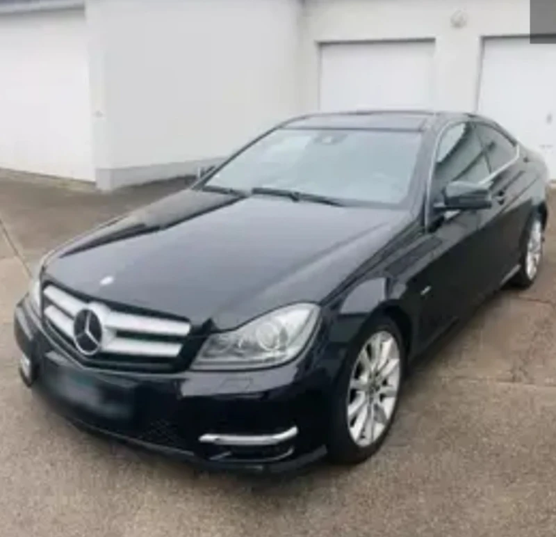 Mercedes-Benz C 250 W204 1.8 204k бензин, снимка 5 - Автомобили и джипове - 47185950