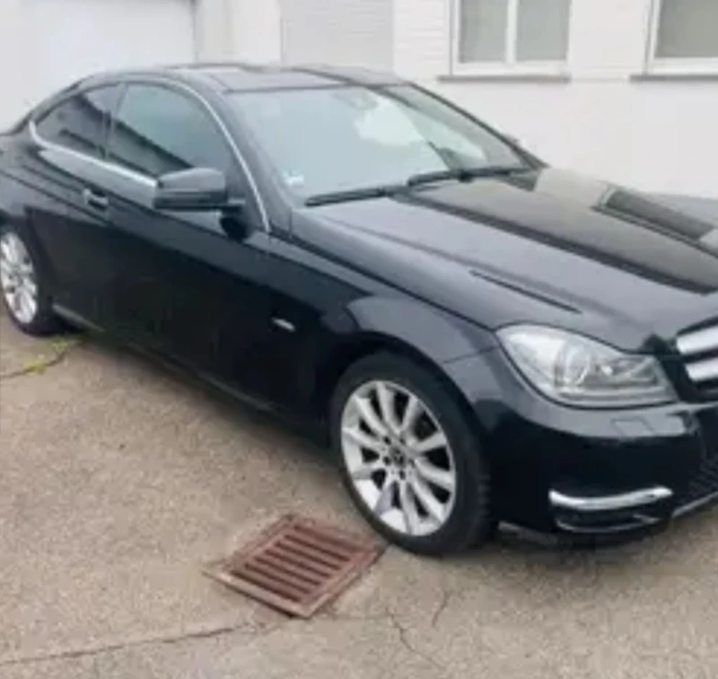 Mercedes-Benz C 250 W204 1.8 204k бензин, снимка 2 - Автомобили и джипове - 47185950