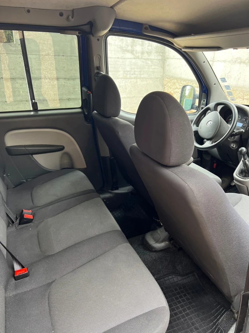 Fiat Doblo 1.3 MJT, снимка 8 - Автомобили и джипове - 47318913