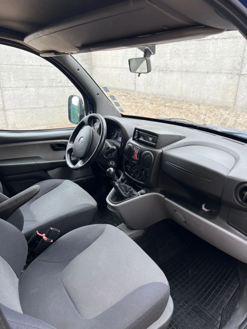 Fiat Doblo 1.3 MJT, снимка 7 - Автомобили и джипове - 47318913