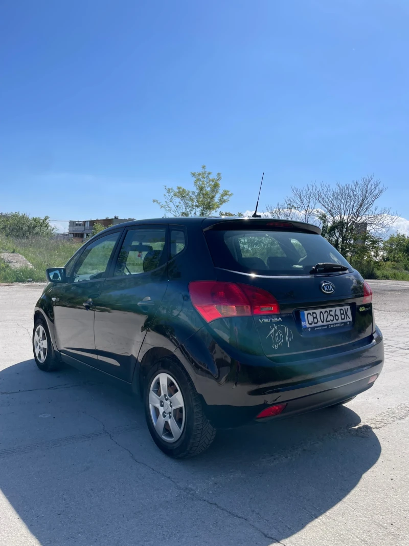 Kia Venga 1.4 2010, снимка 4 - Автомобили и джипове - 47579483