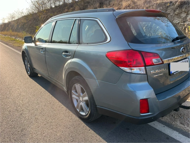 Subaru Outback, снимка 7 - Автомобили и джипове - 47905154