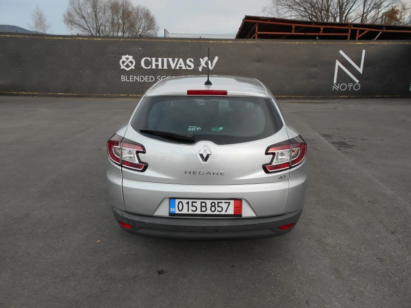 Renault Megane 1.5DCI 90к.с ЕВРО5, снимка 4 - Автомобили и джипове - 48422310