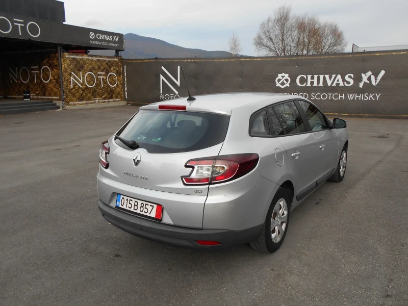 Renault Megane 1.5DCI 90к.с ЕВРО5, снимка 6 - Автомобили и джипове - 48422310