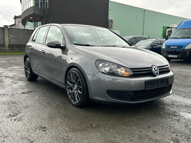 VW Golf 1.6TDI, снимка 3 - Автомобили и джипове - 48432562