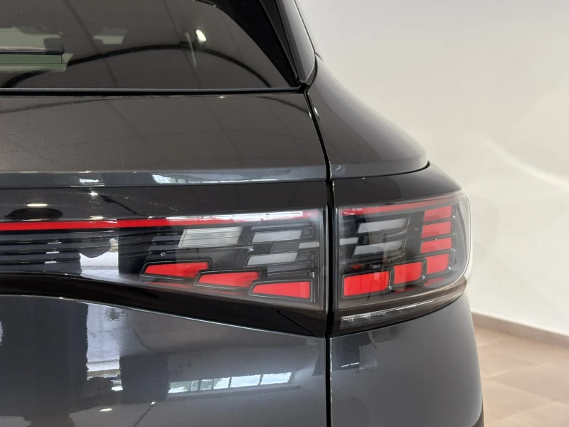 VW ID.4 GTX 82kWh| AWD| 299 к.с| 360| HEAD-UP| ТЕРМОПОМПА, снимка 15 - Автомобили и джипове - 51959547