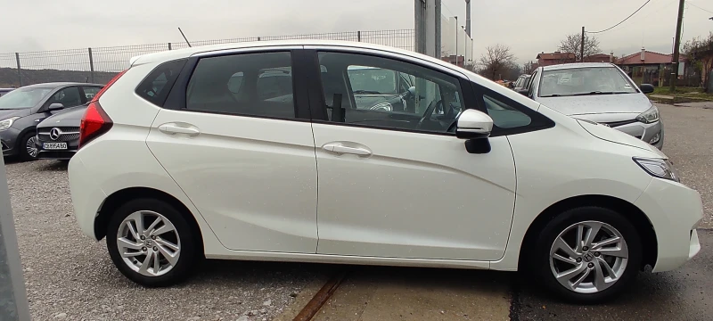 Honda Jazz СЪСТОЯНИЕ МАГАЗИН-ВСИЧКИ ЕКСТРИ!!!, снимка 4 - Автомобили и джипове - 52478022