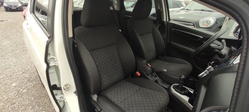 Honda Jazz СЪСТОЯНИЕ МАГАЗИН-ВСИЧКИ ЕКСТРИ!!!, снимка 9 - Автомобили и джипове - 52478022