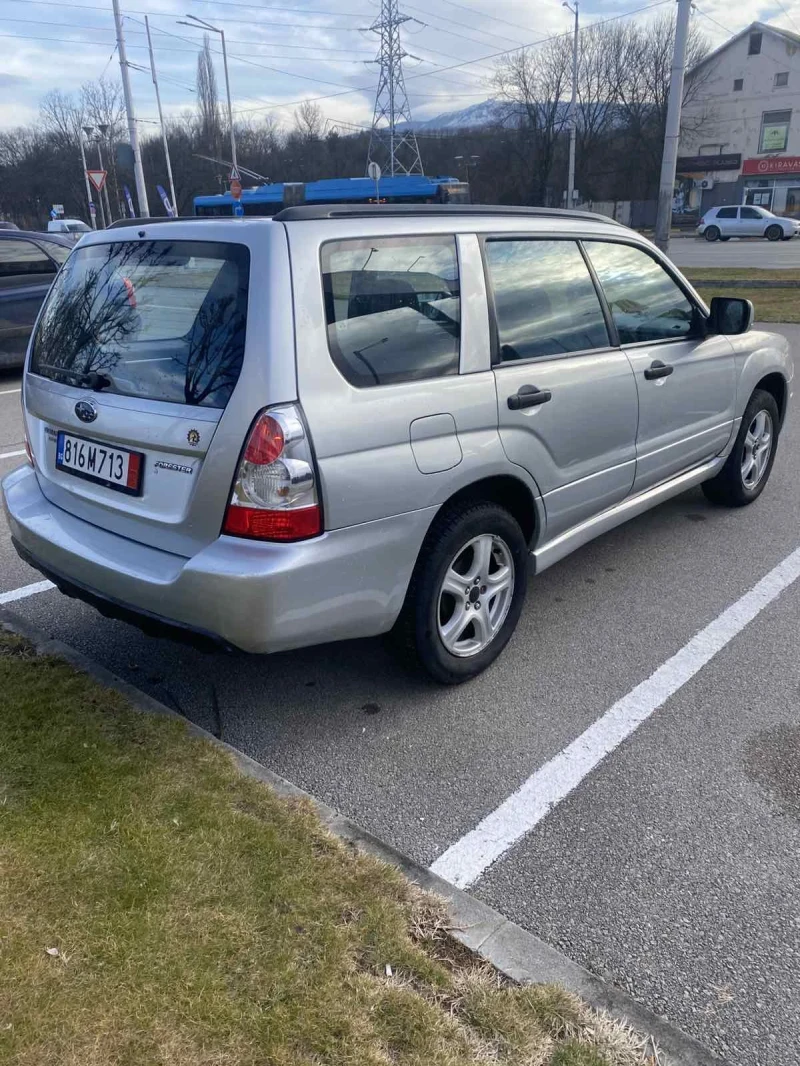 Subaru Forester 2.0 4x4 GPL , снимка 5 - Автомобили и джипове - 53597921