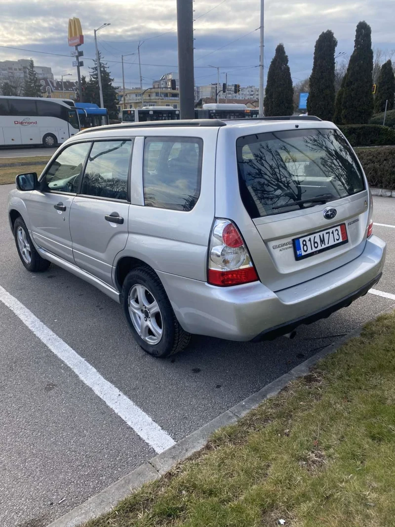 Subaru Forester 2.0 4x4 GPL , снимка 4 - Автомобили и джипове - 53597921