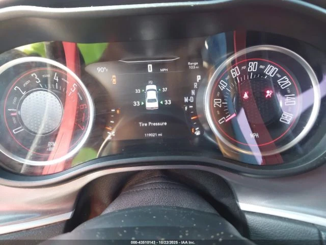 Dodge Challenger R/T - изображение 9