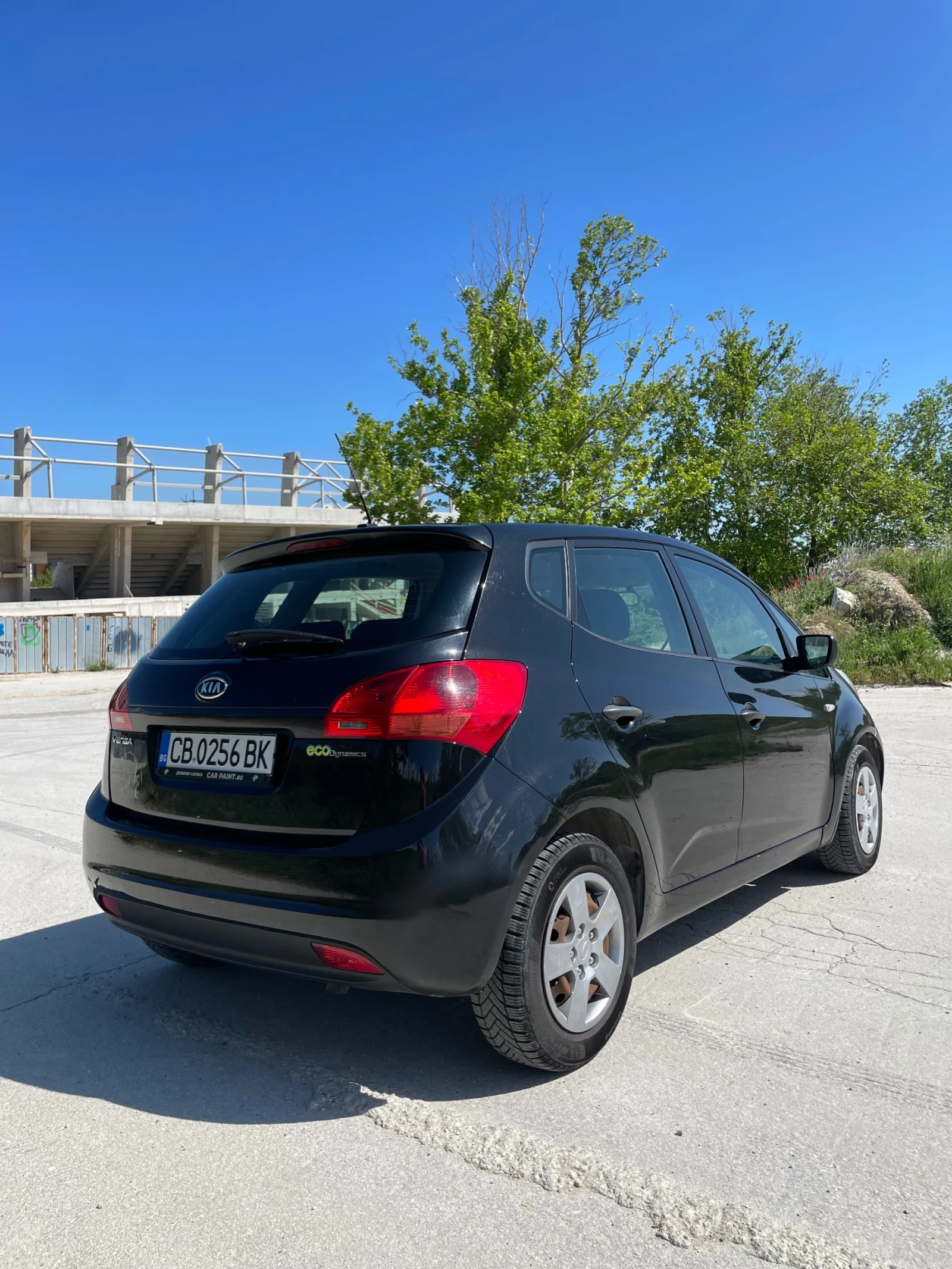 Kia Venga 1.4 2010 - изображение 3