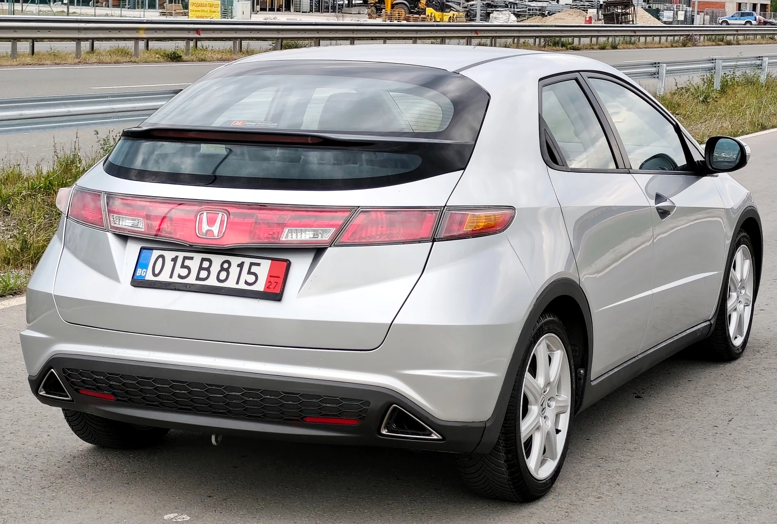 Honda Civic 1.8 i-vtec 120000km!!! - изображение 4