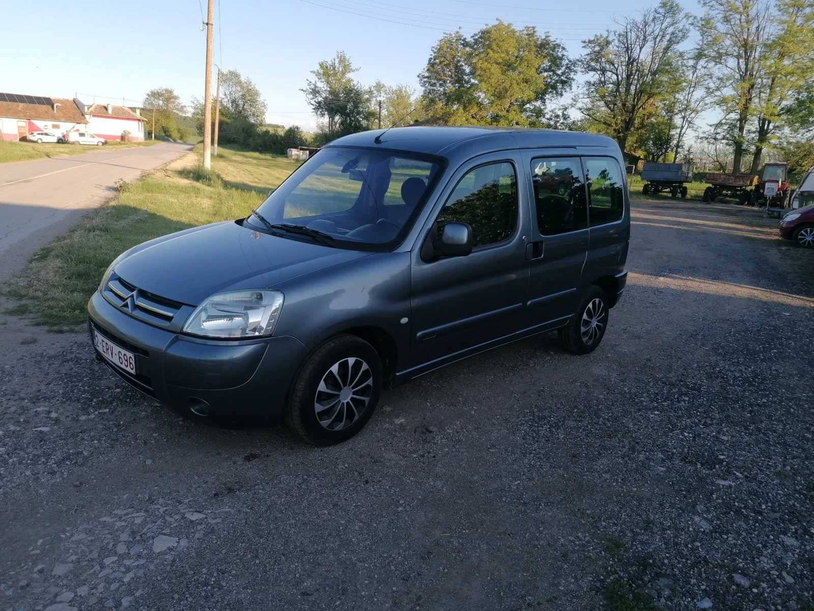 Citroen Berlingo 1.9D - изображение 3