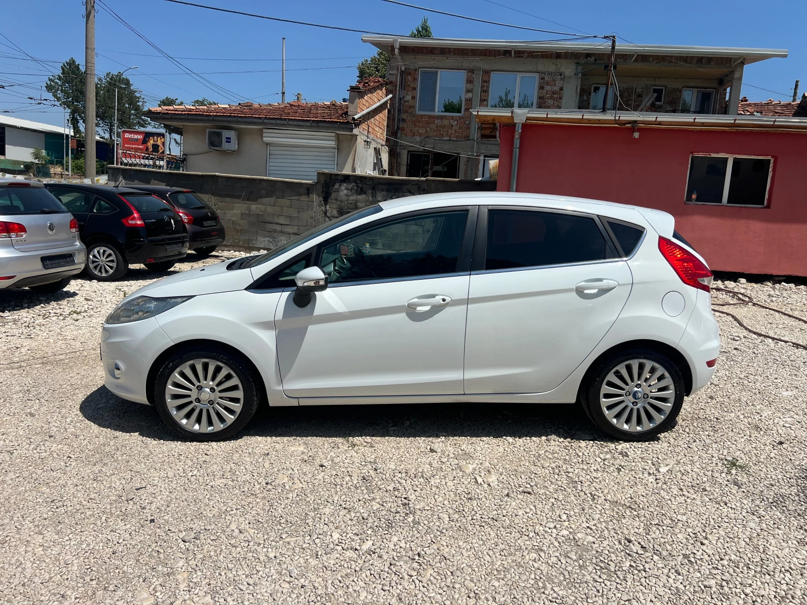 Ford Fiesta 1.4 Фабрична Газ - изображение 2
