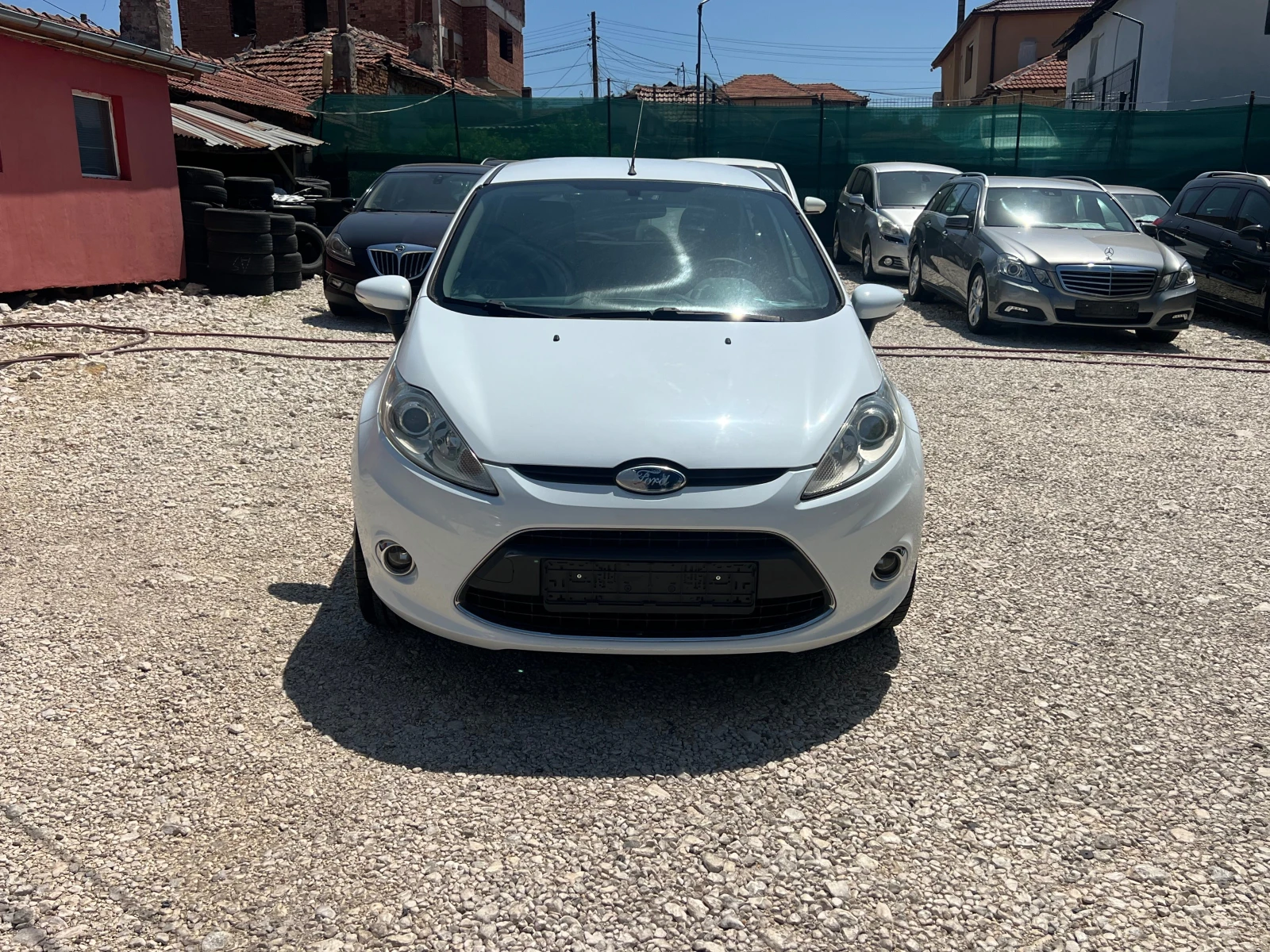 Ford Fiesta 1.4 Фабрична Газ - изображение 8