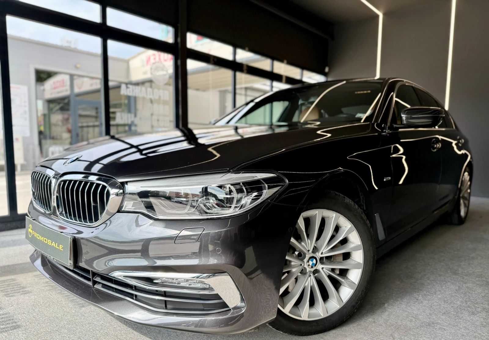 BMW 530 Xdrive* Лизинг* Обдухване* Keyless* Luxury* 360 ка - изображение 3