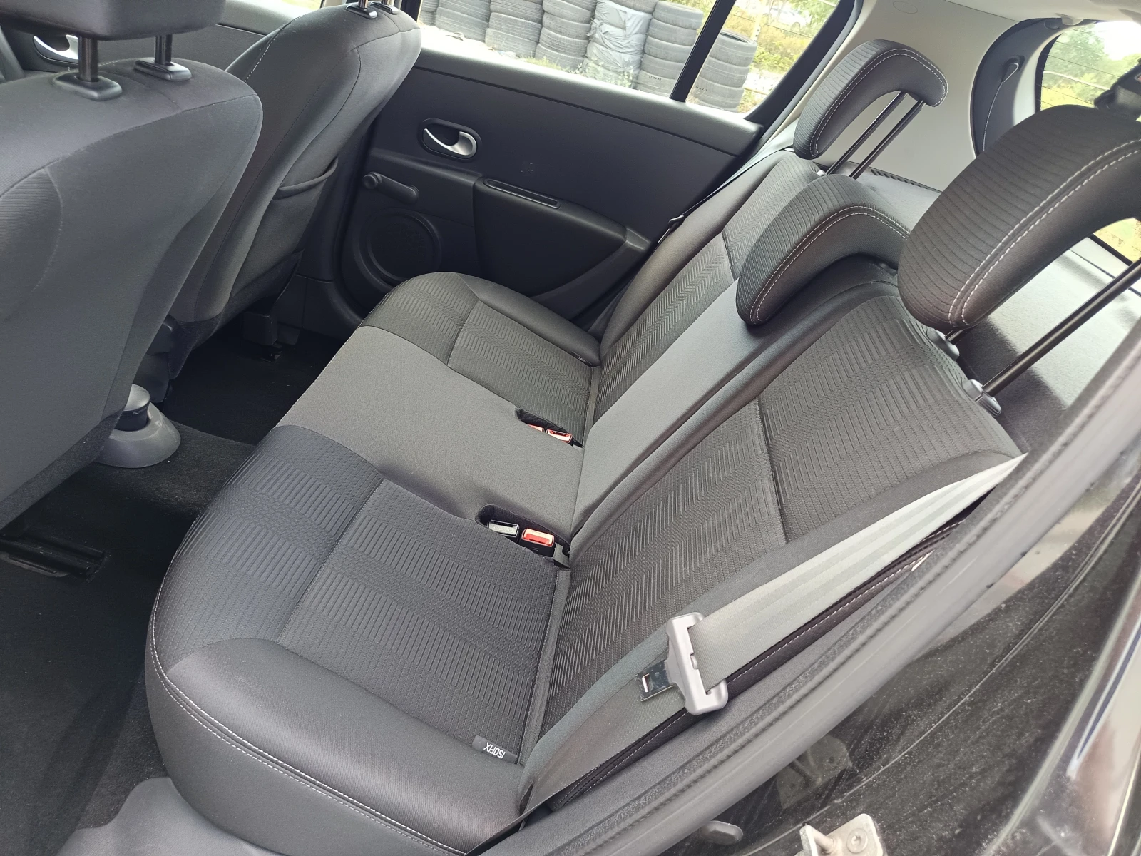 Renault Clio 1.2i  - изображение 10