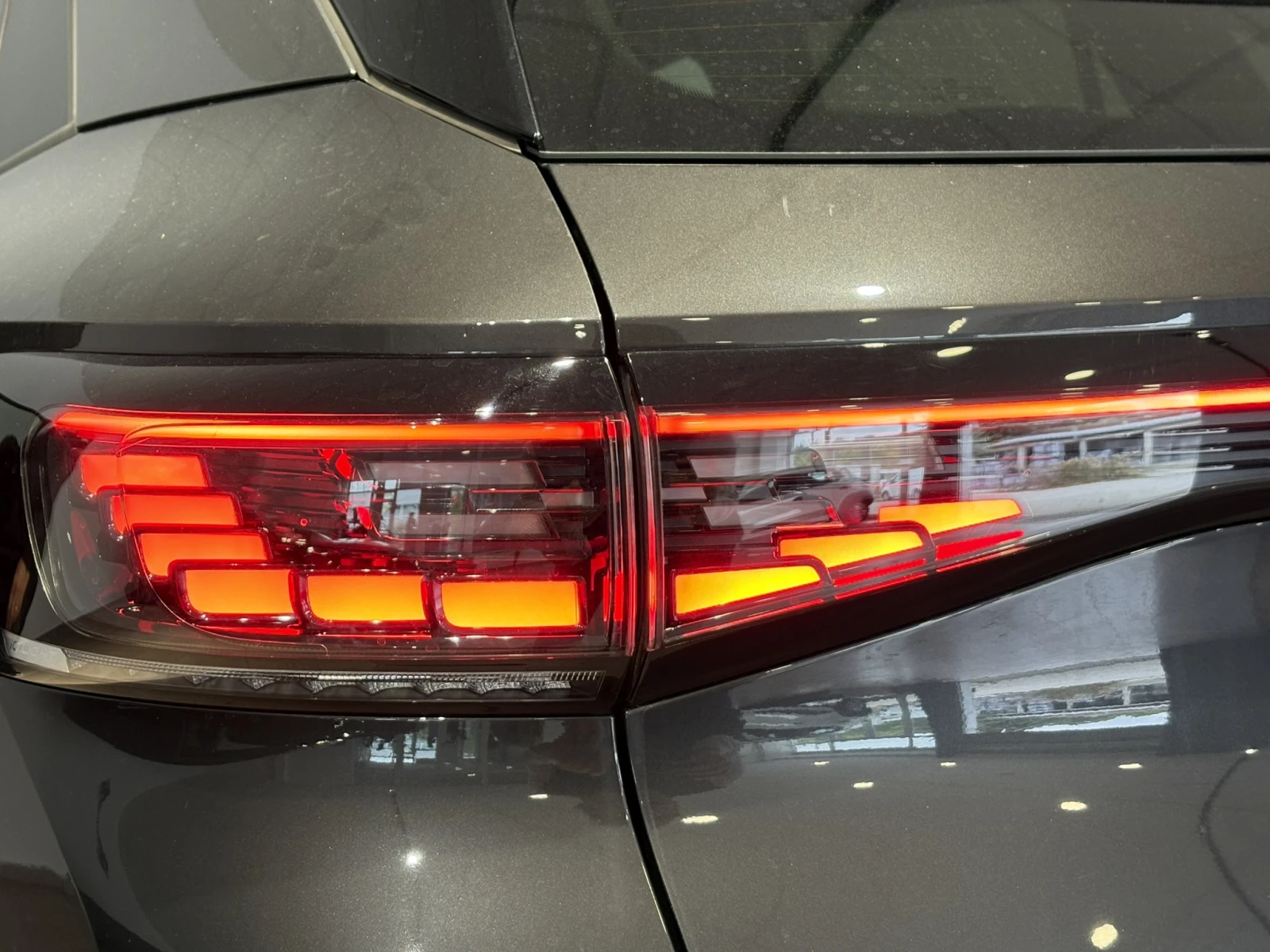 VW ID.4 GTX 82kWh| AWD| 299 .| 360| HEAD-UP|  | Mobile.bg   14