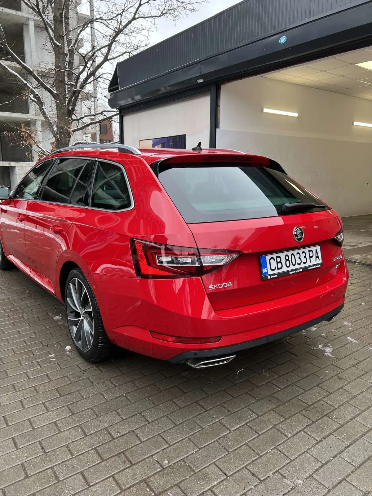 Skoda Superb L&K - изображение 4
