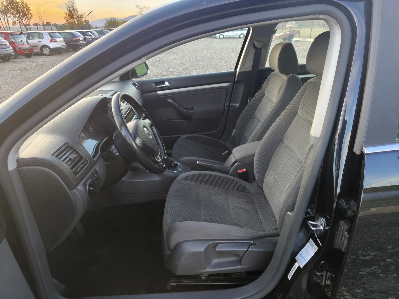 VW Golf Variant 1.9TDI 105 2009 | Mobile.bg   11