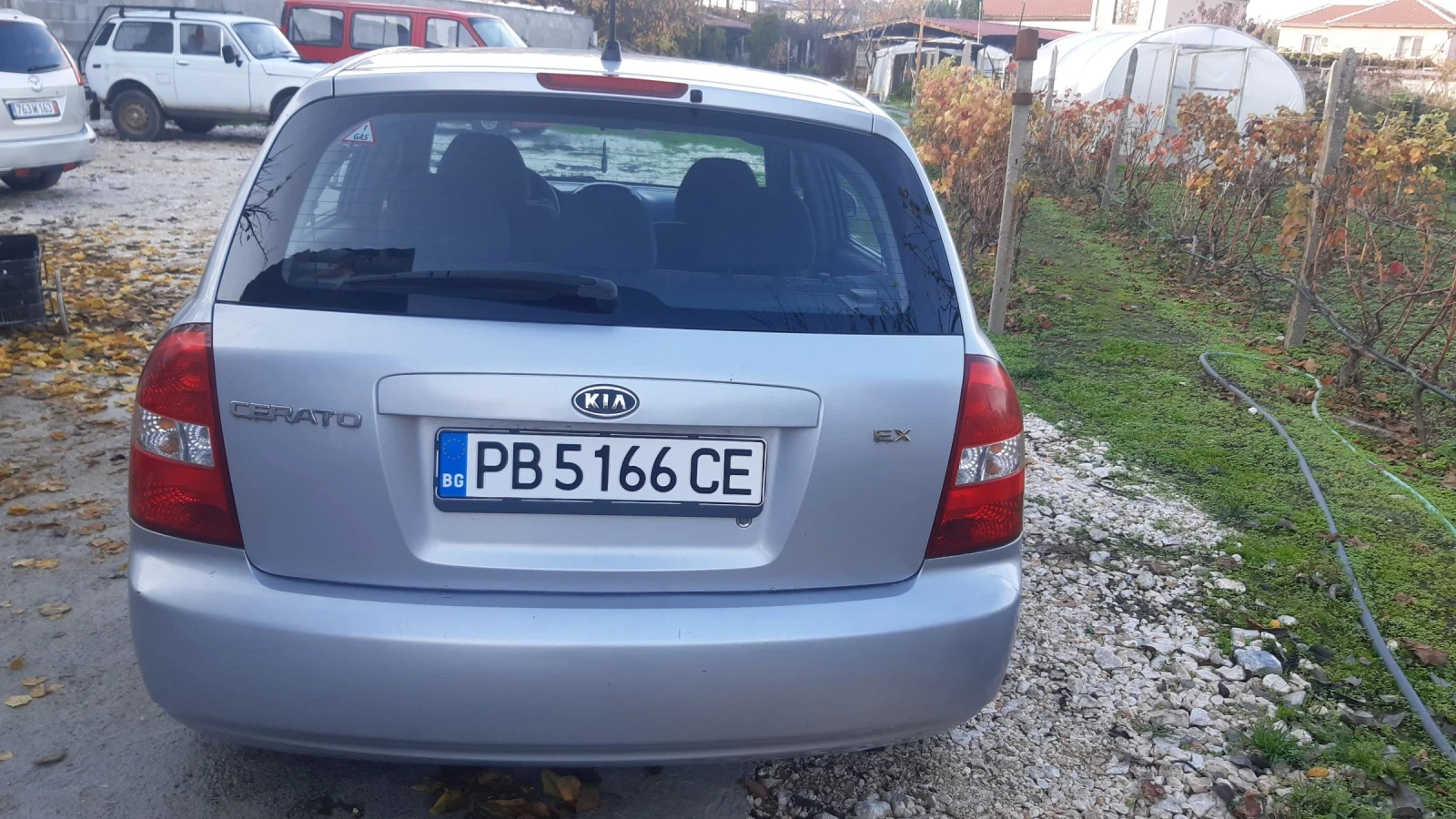 Kia Cerato ��� ������ | Mobile.bg � ����������� 4