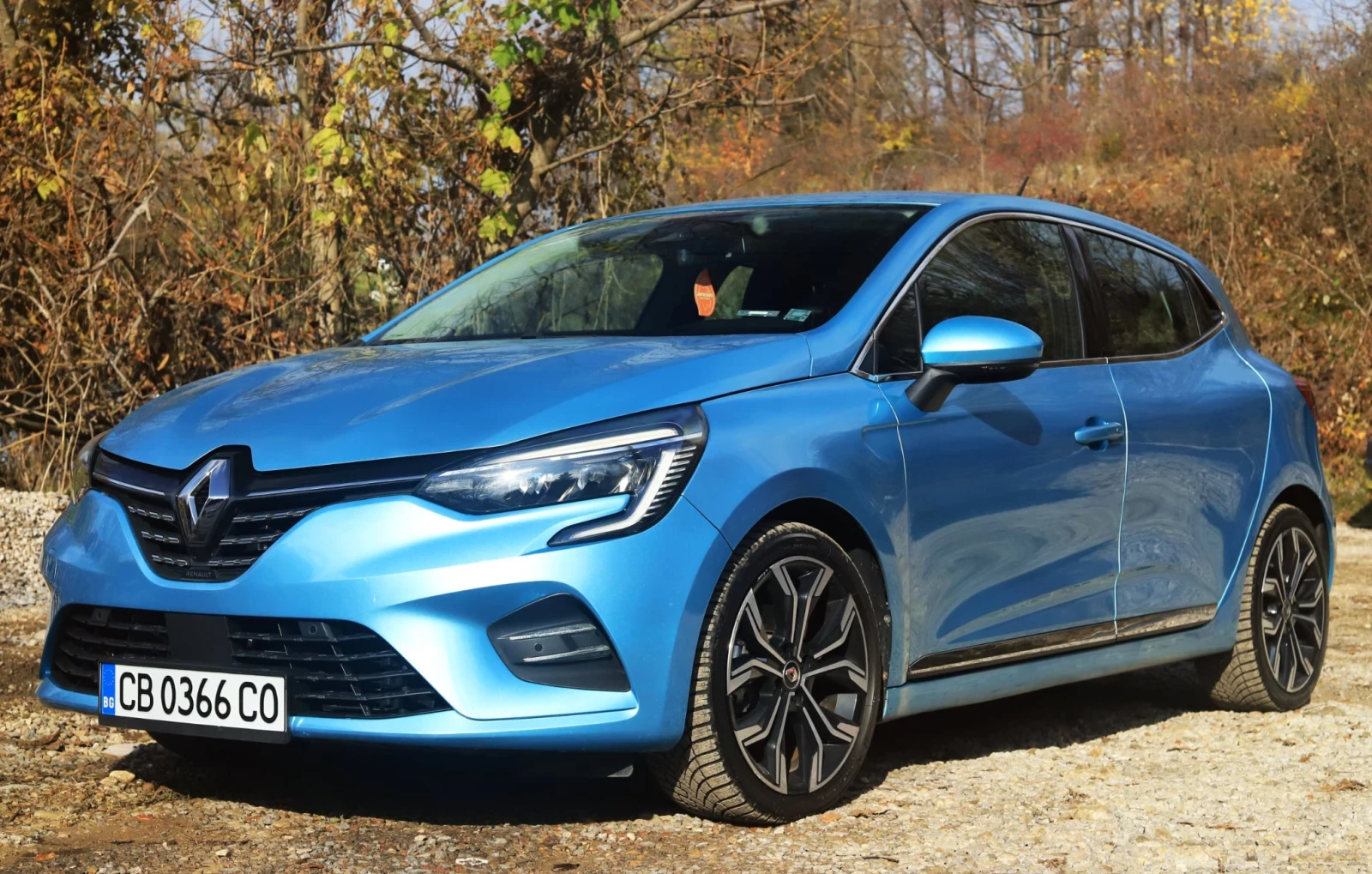 Renault Clio 1.6 hibrid  - изображение 3