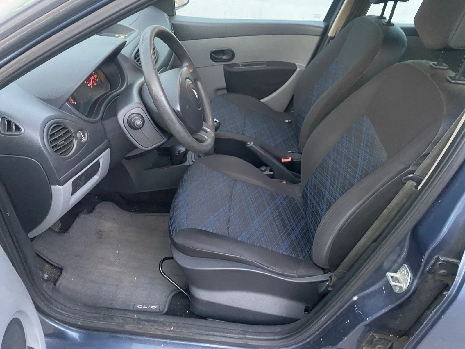 Renault Clio София, България, Бензин - изображение 9